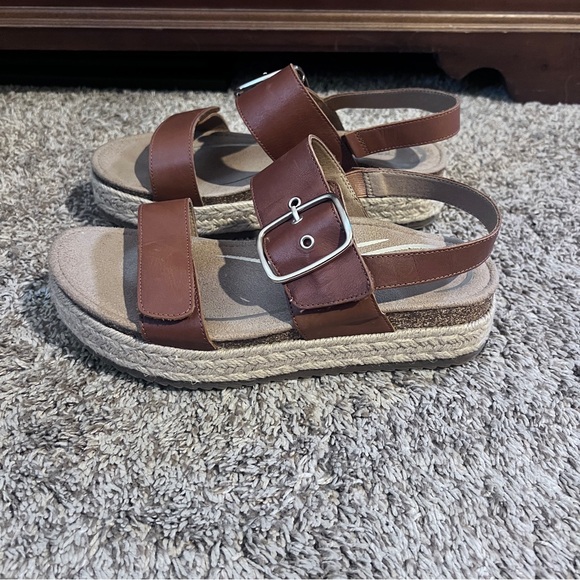 Shoes - Aetrex Vania Platform Comfort Support Sandals Cognac Size 9.0-9.5